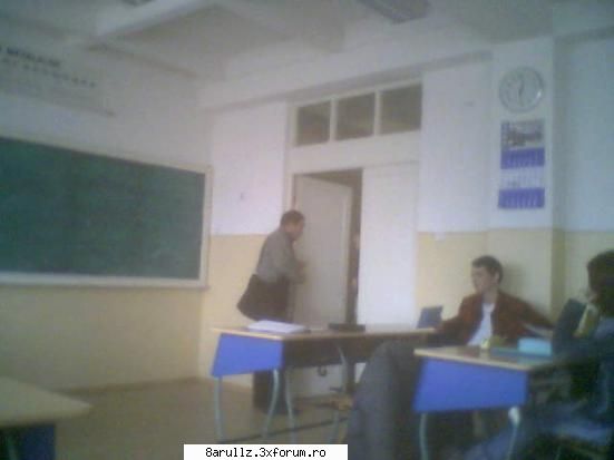 ui aicea inca o poza cu el;) saraca prejbi...